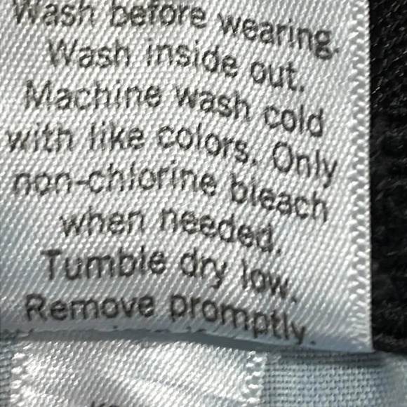 NWOT Nine West Skinny Dark Wash Denim Jean 16 P - Picture 13 of 16